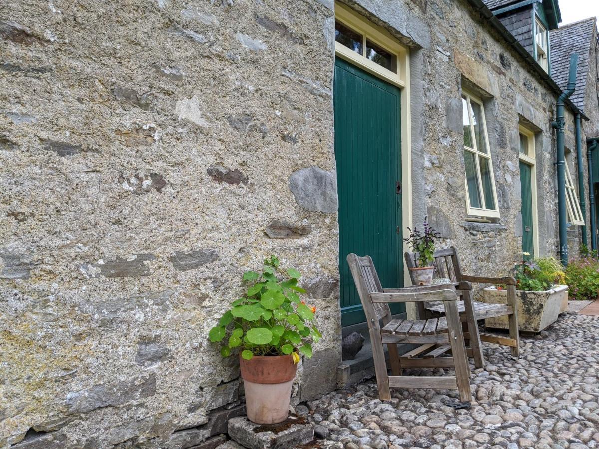 Stable Cottage, Crannachcottages Гарв Екстериор снимка