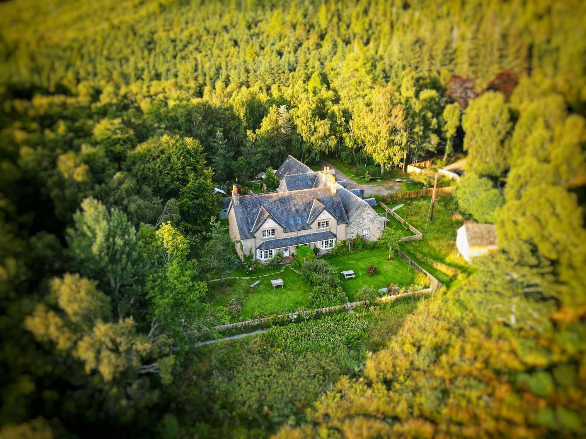 Stable Cottage, Crannachcottages Гарв Екстериор снимка